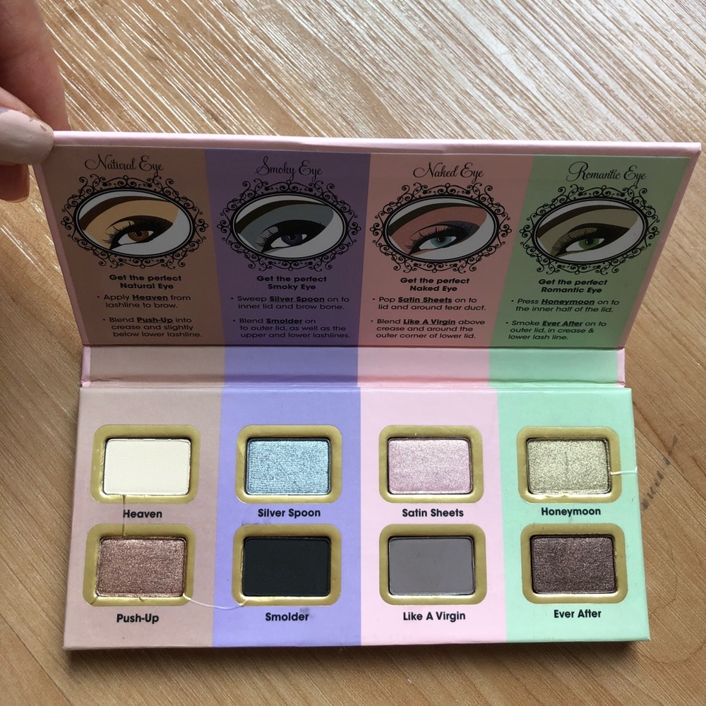 Too Faced eyeshadow palette